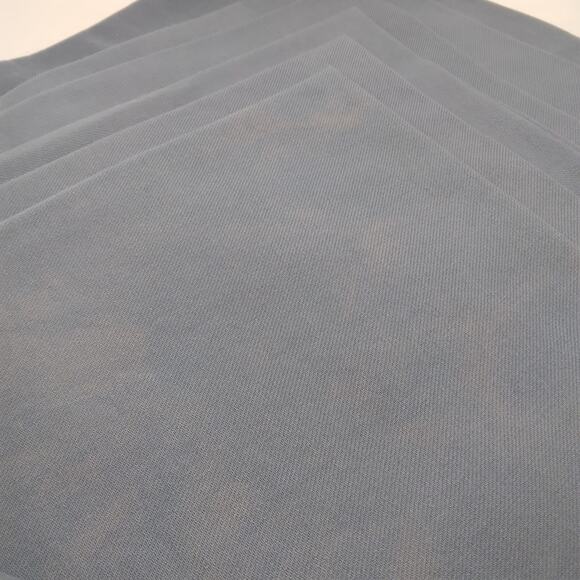 7 Blue Napkins 18" x 18" - Picture 3 of 3